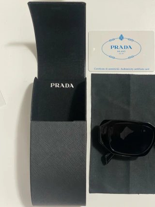 Gafas de sol Prada Negras Unisex Set Completo