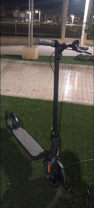 Patín Eléctrico Negro