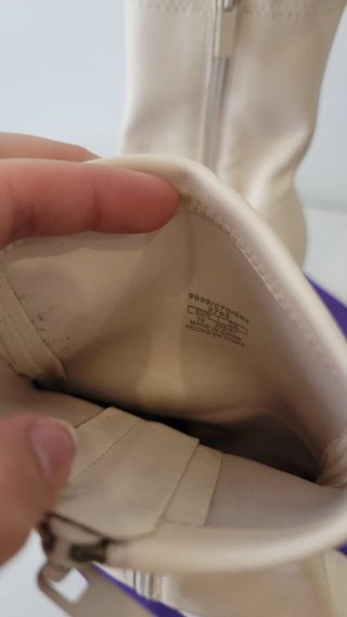 Botines tacón beige Stradivarius