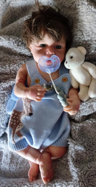 Rebor silicona pelo injertado moreno NIÑO