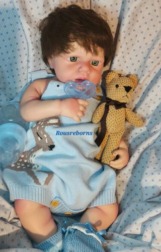 Rebor silicona pelo injertado moreno NIÑO