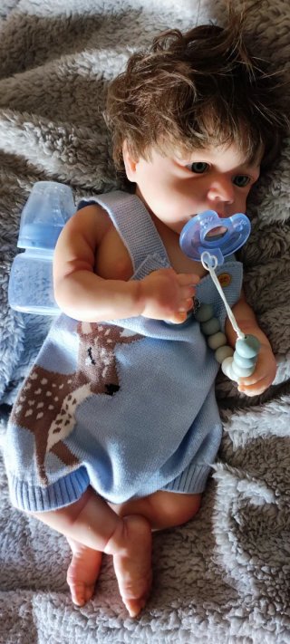Rebor silicona pelo injertado moreno NIÑO