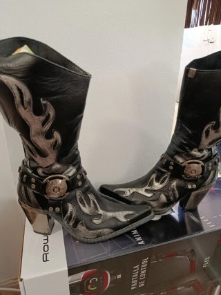 Botas New Rock Talla 38