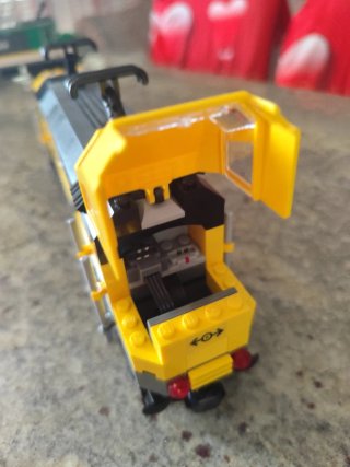 Locomotiva Treno Merci Giallo 7939 Elettrico