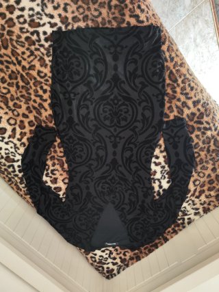 Vestido negro con detalles de terciopelo Talla L