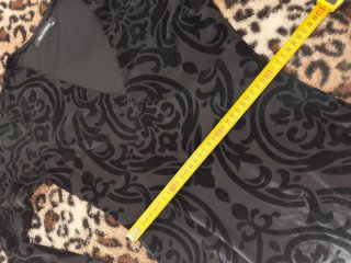 Vestido negro con detalles de terciopelo Talla L