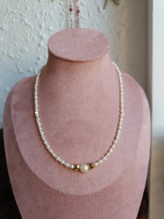 Collar Perlas Naturales y Nácar Dorado