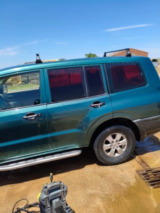 Mitsubishi Montero 2005