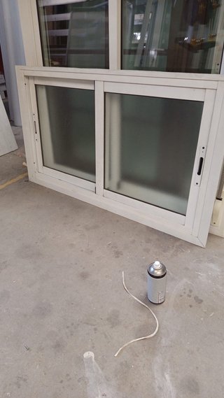 Ventana corredera de aluminio