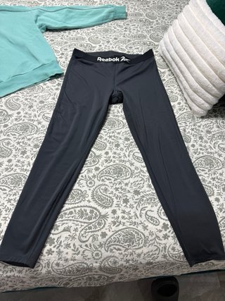 Conjunto Reebok chándal
