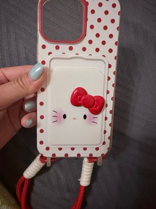 Funda iPhone 16 Pro Max con Tarjetero y colgante