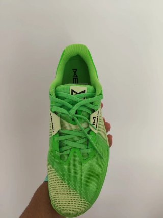 T40,5 Nike Metcon 10 Verde