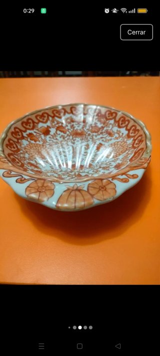 Bol antiguo en forma de concha años 60