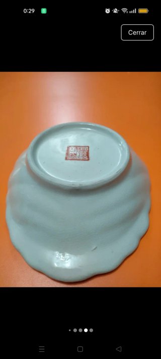 Bol antiguo en forma de concha años 60