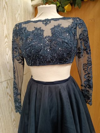 Conjunto top encaje y falda tul azul