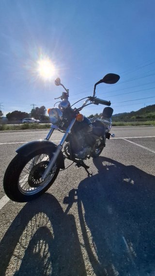 Suzuki Marauder 125 K6 Negra