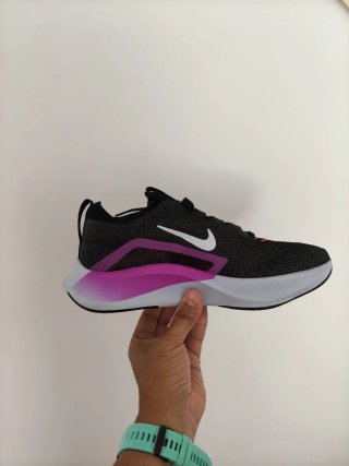 T41 Nike Zoom Fly 4 Negras y Rosas