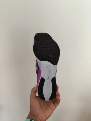 T41 Nike Zoom Fly 4 Negras y Rosas