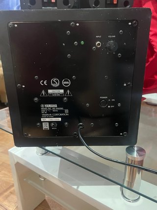 Yamaha NS-SW280 Sistema de Sonido 5.1