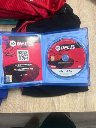 Juego UFC 5 PS5 EA Sports