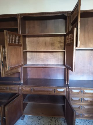 Mueble de salón de madera