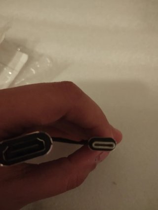 Adaptador USB-C a HDMI Negro