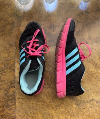 Deportivas Adidas - Talla 38.5
