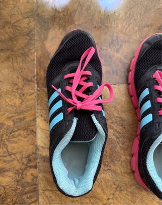 Deportivas Adidas - Talla 38.5