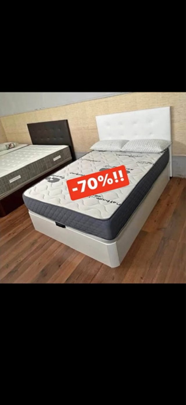 Canapé + Colchón Nuevo !! 70% Liquidación!!