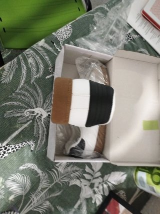 Zapatillas Adidas Blancas y Negras