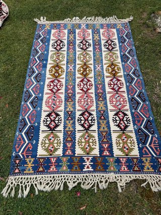 Alfombra Turca tejida a mano con tintes naturales