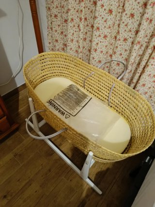 Capazo/Mini Cuna Mimbre con Colchón