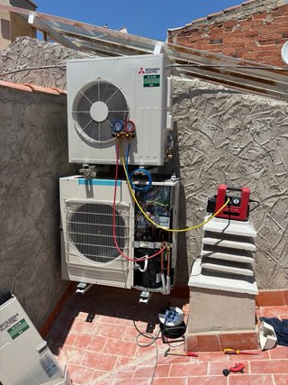 Montaje de aire acondicionado , reparación, etc.