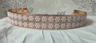 Cinturón dorado con perlas/brillantes-bolso dorado