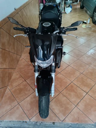 Yamaha FZ6 Naked Negra