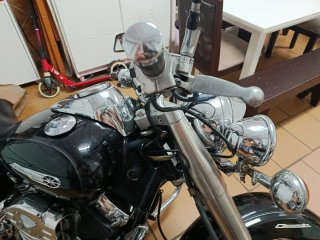 Yamaha XVS 650 Drag Star Negra