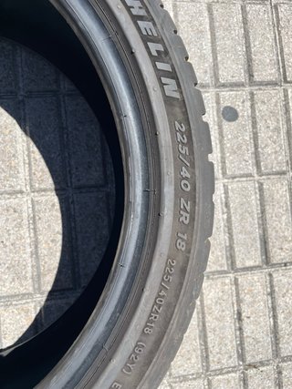 Neumáticos Michelin 225/40 R18 Año 22/24
