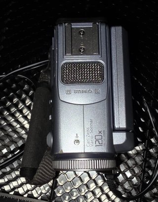 Videocámara Sony DCR-PC8E + Kit Completo