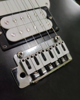 Godin Session y PRS SE Strd (zurdas).