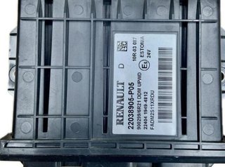 Renault centralita ecu 22038905 t-series d13k440