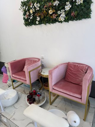Sillas terciopelo rosa con cojines