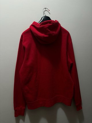 Felpa rossa FILA con cappuccio – Oversize / Street