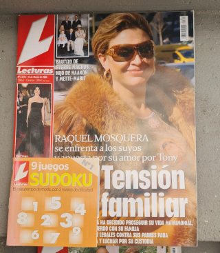 Lote VI: 12 Revistas Lecturas