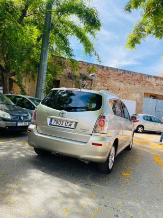 Toyota Corolla Verso 2005