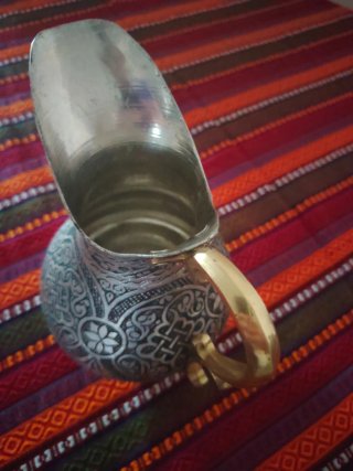 Jarra Metálica Turca Decorada