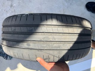 Neumático Pirelli P Zero