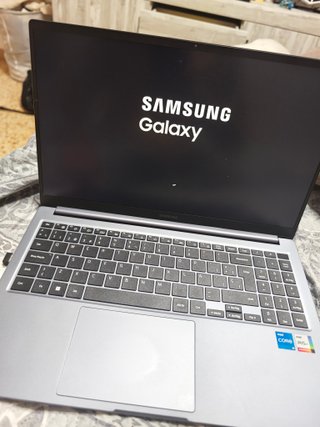 Portatile Samsung Galaxy Book3 15.6 FHD