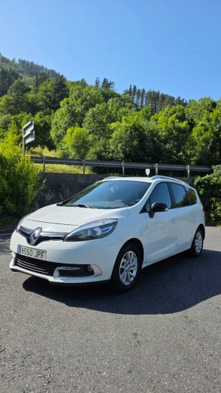 Renault Grand Scenic 2016