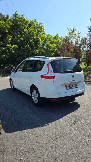 Renault Grand Scenic 2016