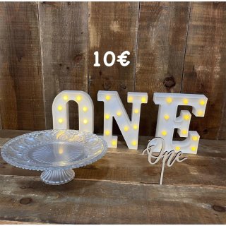 Letras decorativas ONE con luces